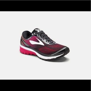 Brooks Ghost 10 Women’s Running Shoes